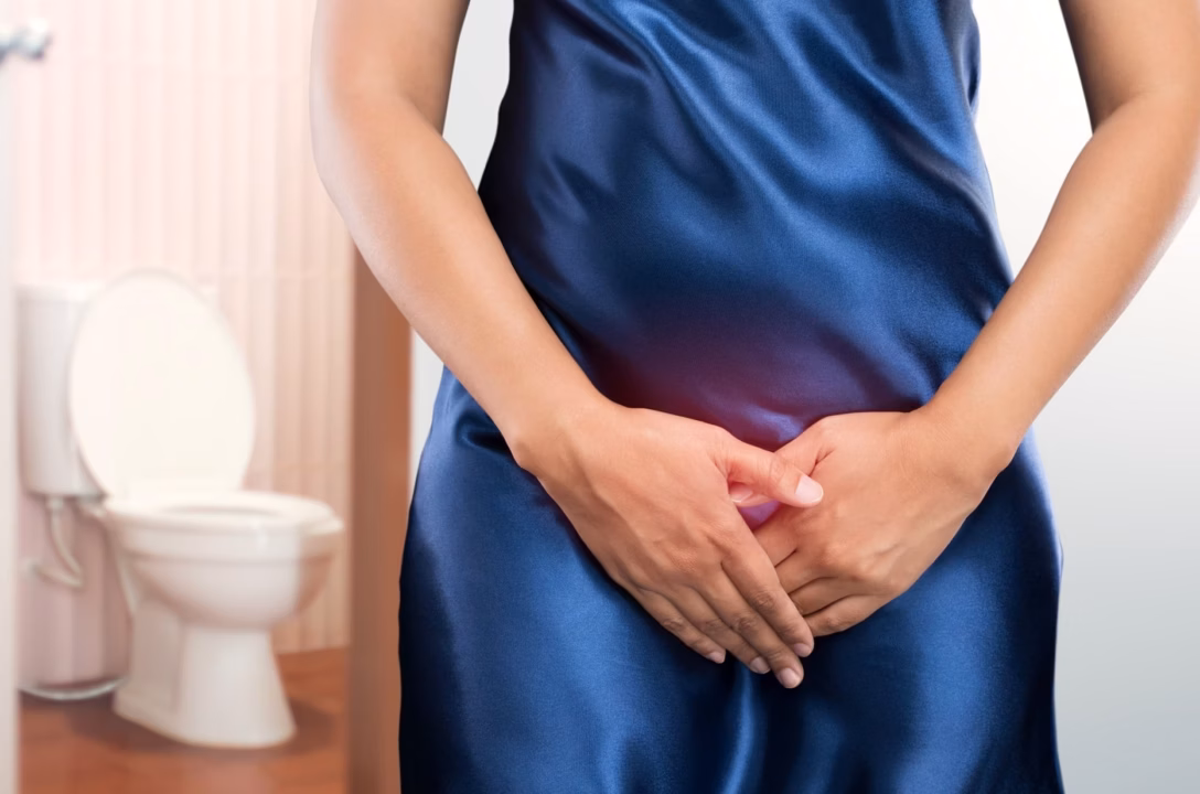 Infections et fuites urinaires : quels aliments bannir pour préserver la santé de votre vessie ?